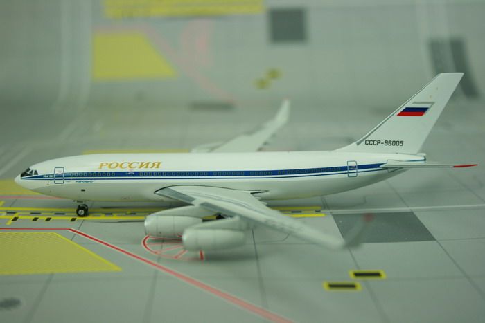 IL-96-300AeroflotCCCP-96005.jpg