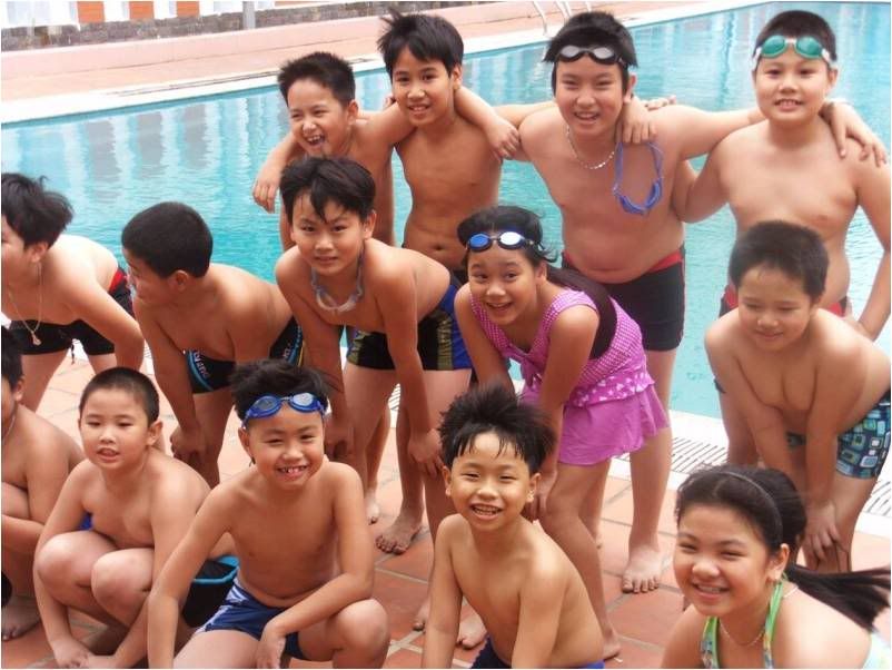http://i1057.photobucket.com/albums/t391/sukienthieunhi/Picture22.jpg