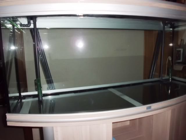 http://i1057.photobucket.com/albums/t392/0Disco/19.jpg